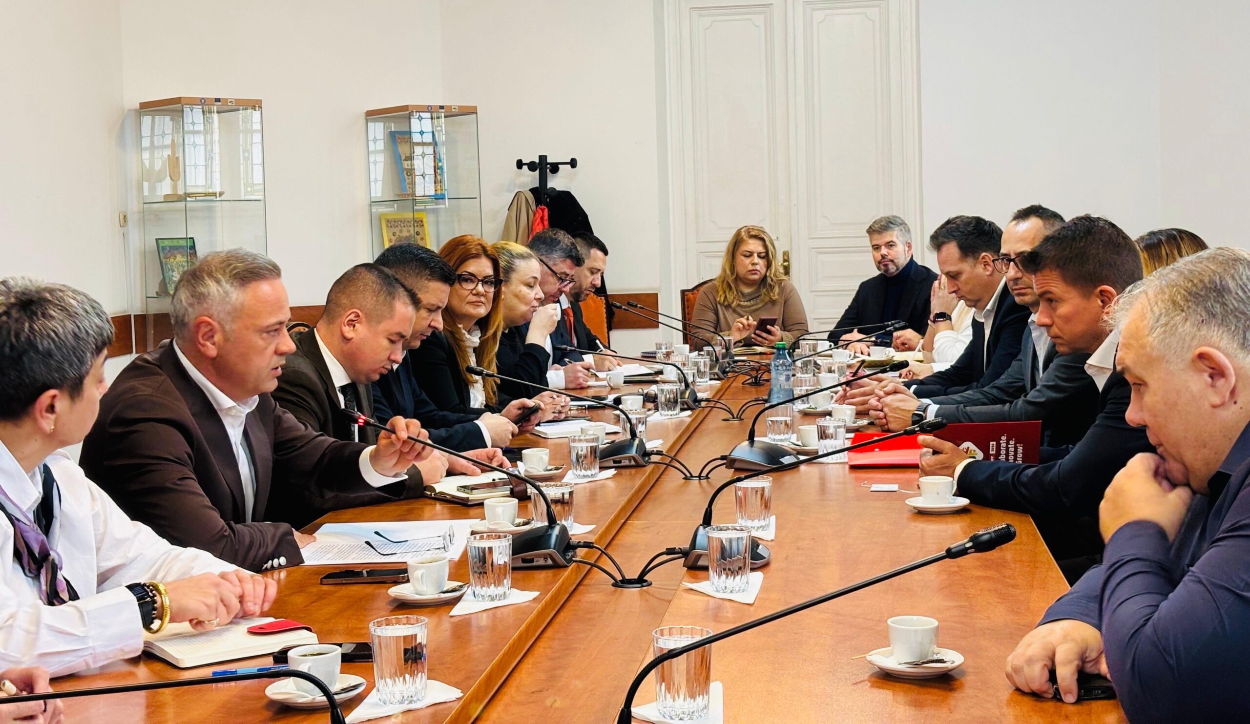 Dialog între MADR și AMRCR pentru consolidarea colaborării în favoarea producției autohtone