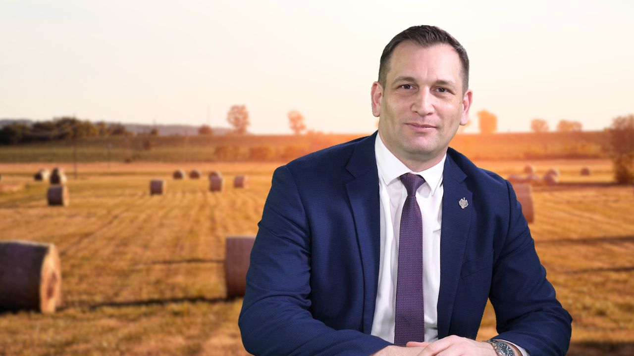 Sebastian Cernic, senator USR