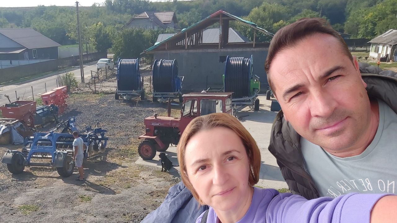 Soții Butilă fac agricultură în județul Ialomița