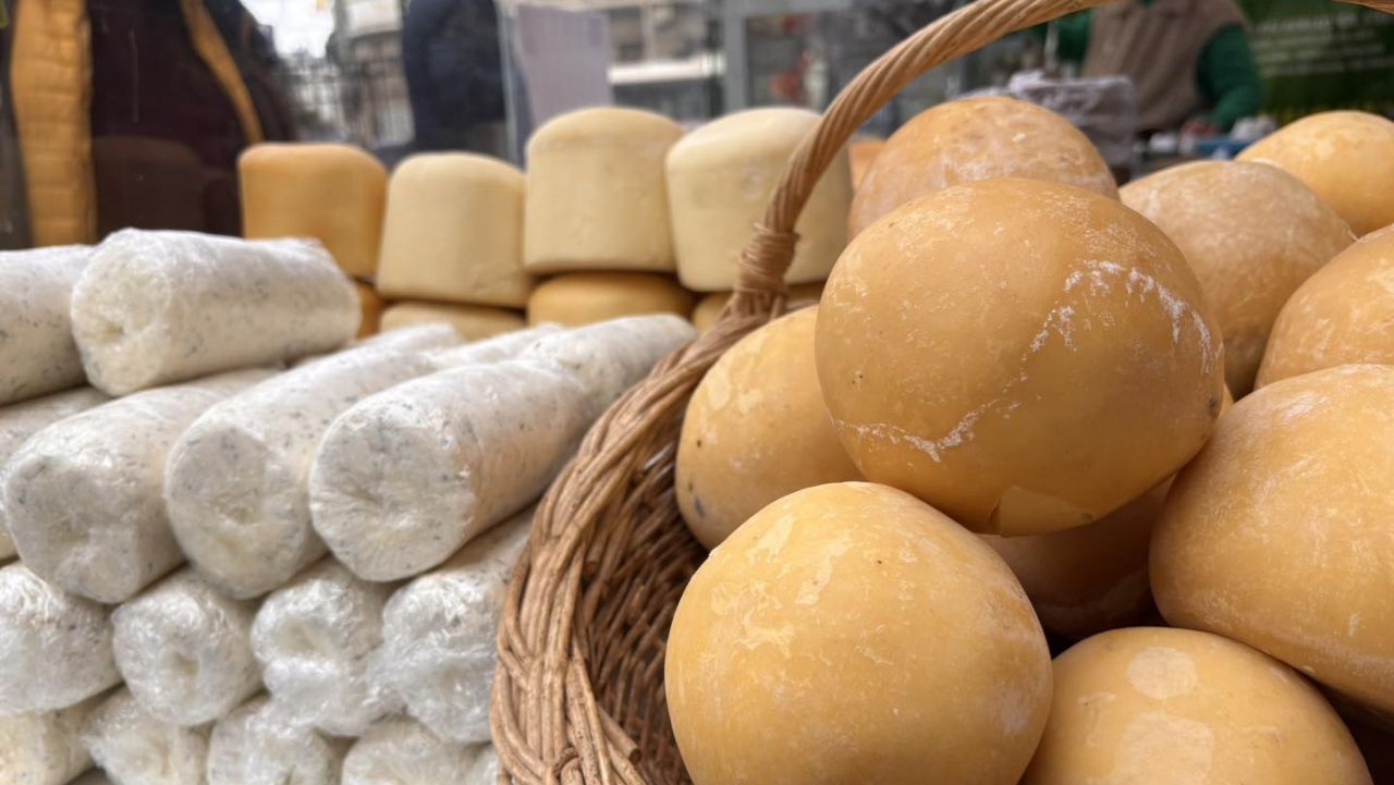 Brânză produsă de micii fermieri