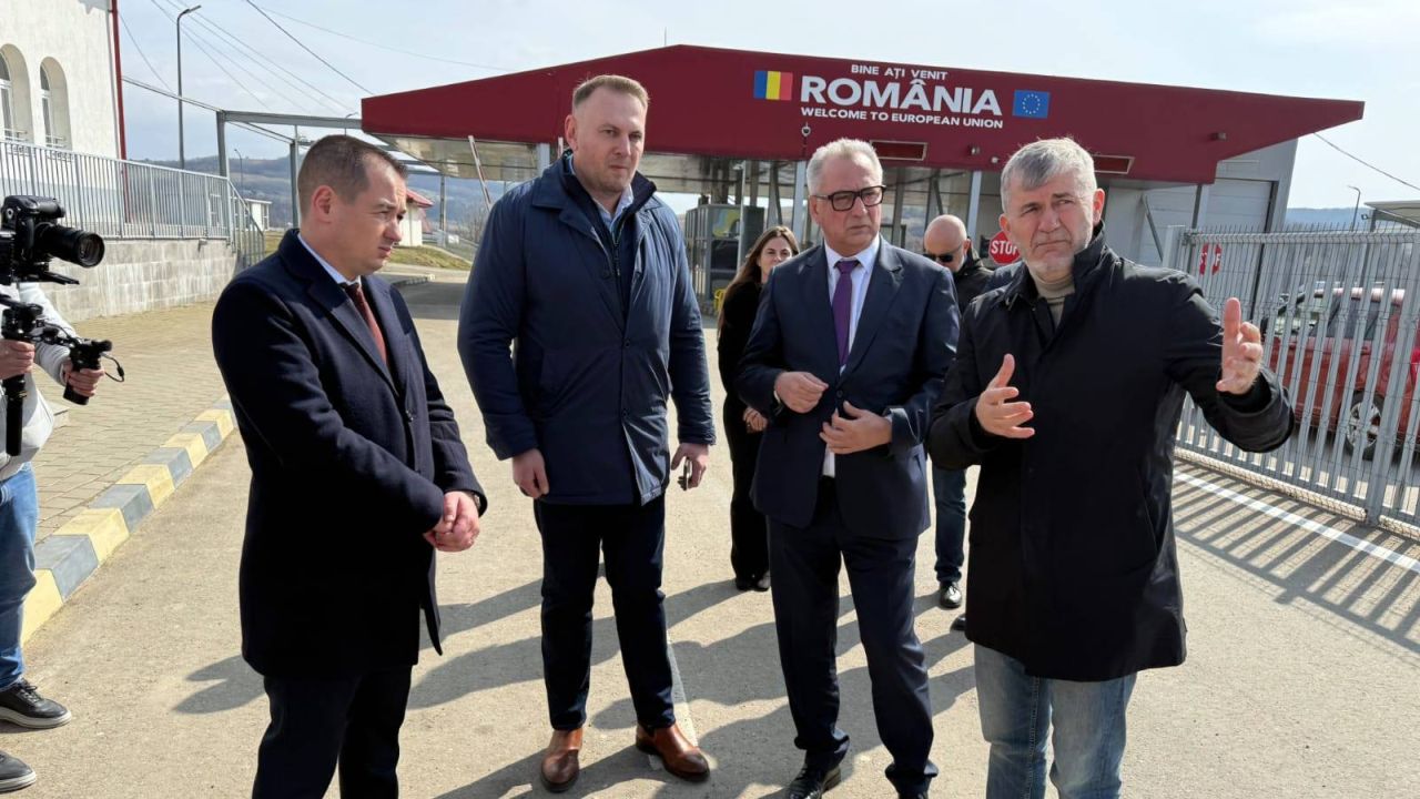 Discuția la vama Racovăț